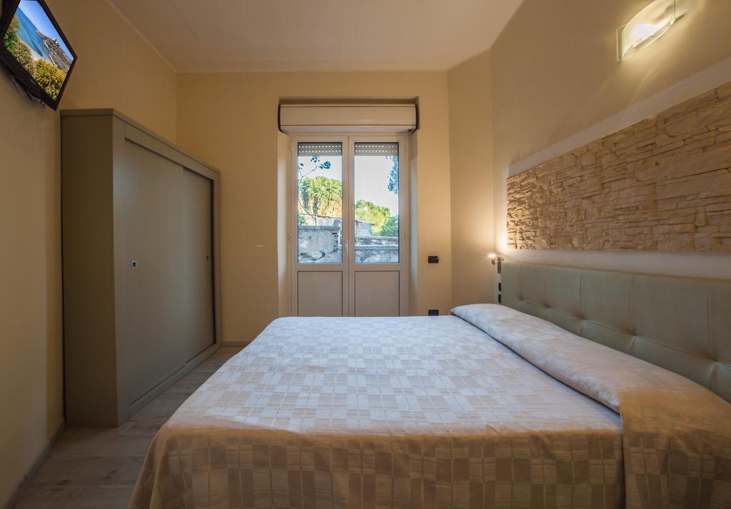 Hotel Calamosca Cagliari Kültér fotó